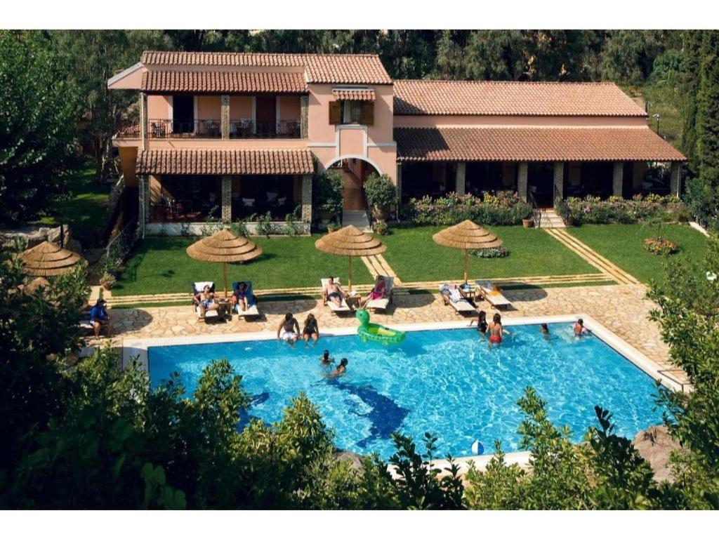 Corfu Club Standard Apartment 3 Danilia Екстериор снимка